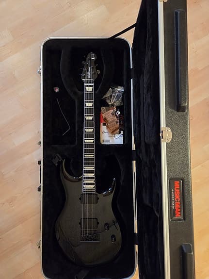 Music Man Luke 3 HH BFR Tumescent