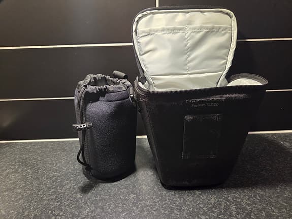 Kameraväska Lowepro + objektivväska – paket i toppskick