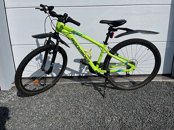 Pojkcykel 7 växlar 27,5 tum på gränsen till helt oanvänd.