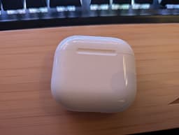 Apple Airpods 4:e Generationen Laddningsetui