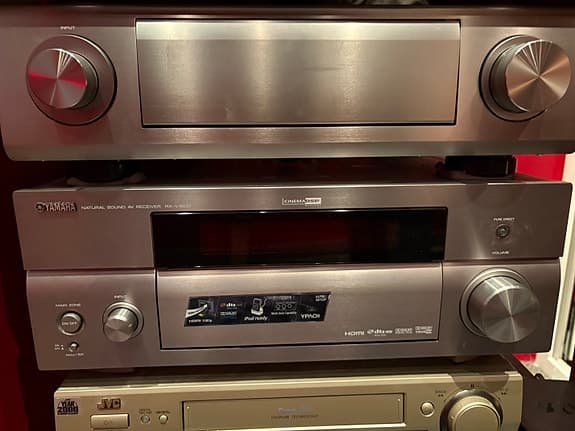 Yamaha RX-V 1800 7.1 receiver / förstärkare 7x 130W nyskick