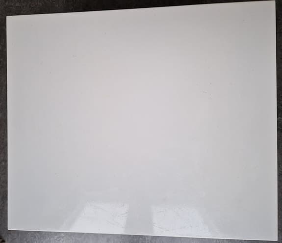 Satsbord (Habitat Kilo)