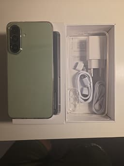 En Kinesisk Samsung A56 5G. 1TB funkar precis som en äkta.