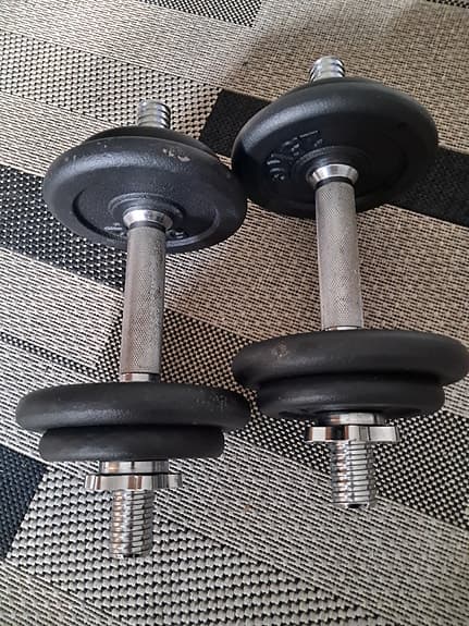 2st hantlar väger 10kg st