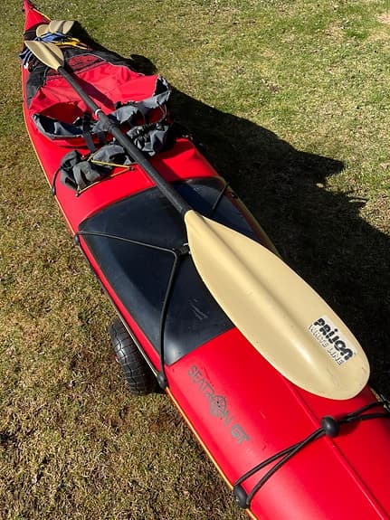 Kayak seatron GT prijon + gammal seayak + paddlar och utrustning