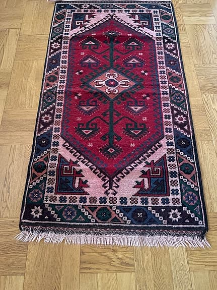 Matta gångmatta röd mönstrad