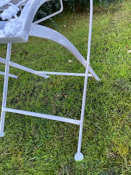 Två stolar i metall, Blomsten, design By Boisen