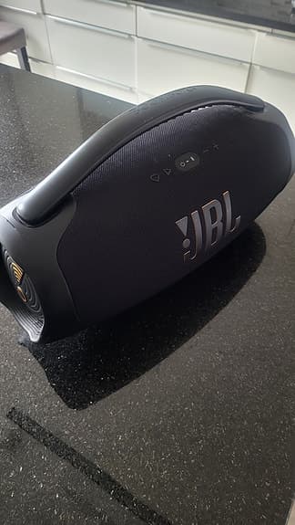 JBL Boombox bärbar högtalare svart