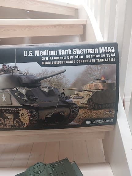 Sherman Rc tank