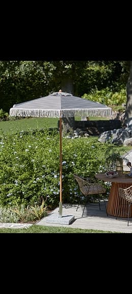 Isted parasoll Ø200 cm beige/olivrandig med fransar