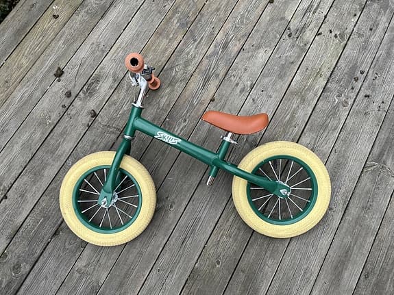 Skills, Balanscykel 12" Grön med Gummihjul
