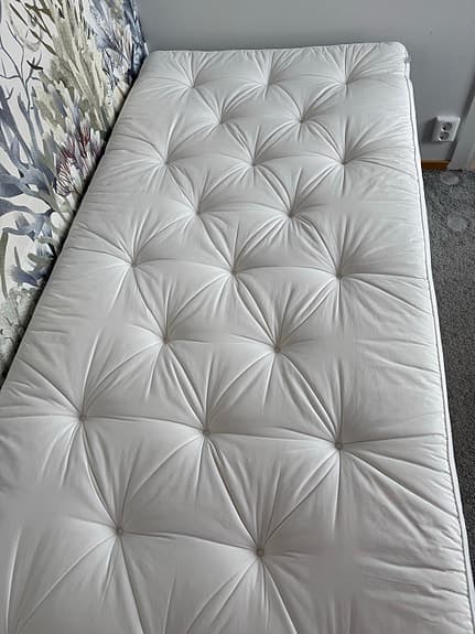 Elite Sängar Bäddmadrass Exclusive mjuk i nyskick 120 cm
