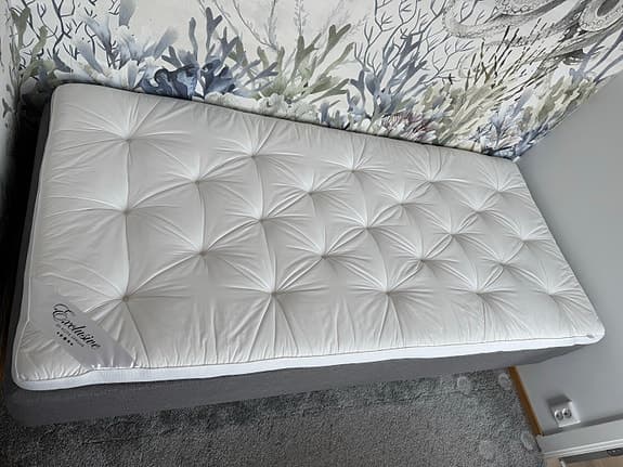 Elite Sängar Bäddmadrass Exclusive mjuk i nyskick 120 cm