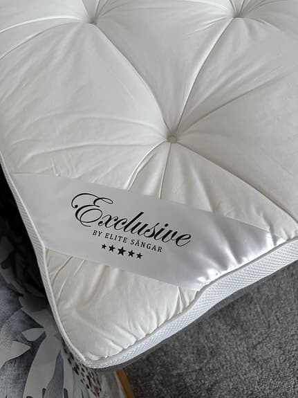 Elite Sängar Bäddmadrass Exclusive mjuk i nyskick 120 cm