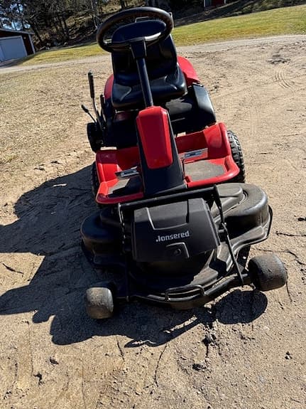 Åkgräsklippare Jonsered FR2211M