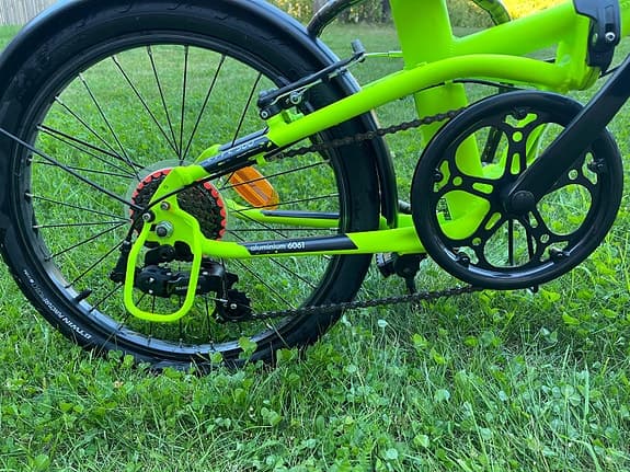 BTWIN 7-växlad hopfällbar cykel, enkel, praktisk och lätt att transportera