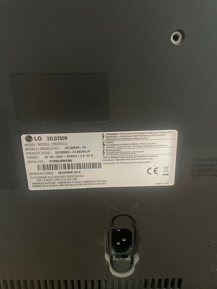 LG 32LD350N tv 32 tum svart