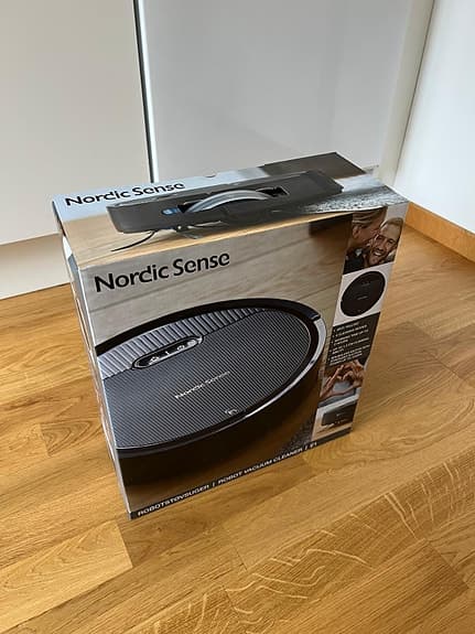 Nordic Sense Robotdammsugare - oöppnad