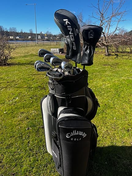 Cobra King F8 golfset med Callaway golfbag