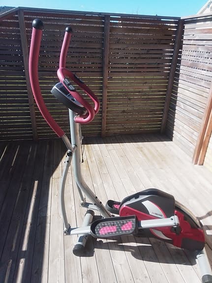 Crosstrainer röd grå