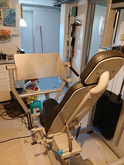 Nordic Gym benpress – tung proffsmaskin
