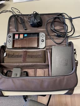 Nintendo Switch med tillbehör