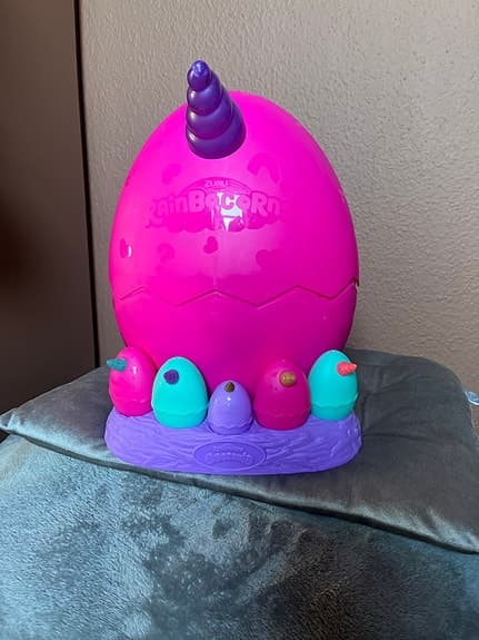 Rainbocorns ägg med nalle