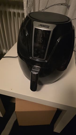 Princess air fryer XL 3.2 L digital touch .