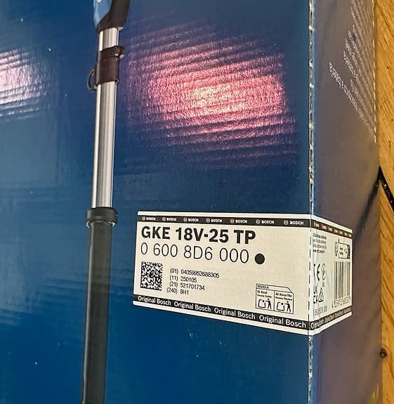 Bosch 18V System häcksax GHE 18V-50 TP 2,5 m teleskopstång