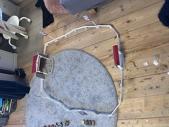 Schleich hästgård lekset med stall, hus och hästfigurer