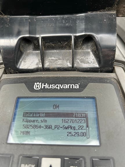 Husqvarna Automower robotgräsklippare med tillbehör