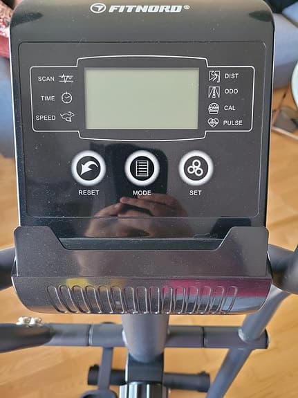 FitNord crosstrainer med träningsdator svart