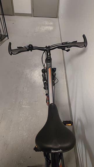 Hybrid cykel Riverside 700