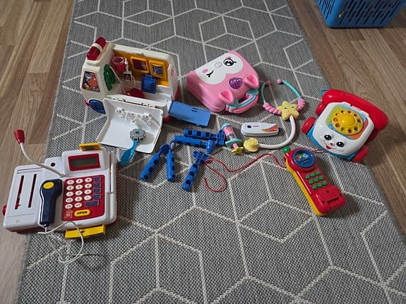 Fisher-Price doktorset leksaker