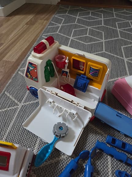 Fisher-Price doktorset leksaker