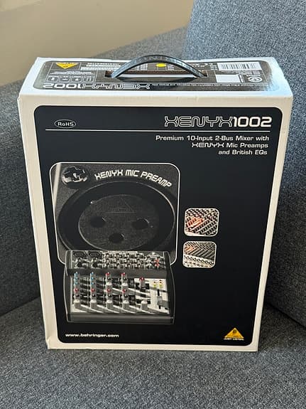 Helt ny ultrakompakt premiummixer – Behringer Xenyx 1002