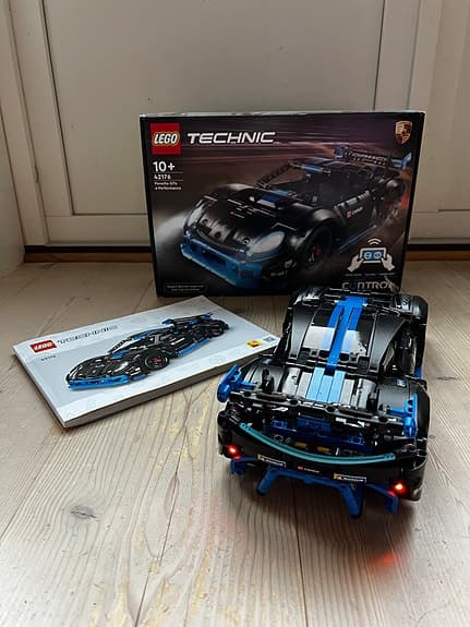 Lego Technic 42176 Porsche GT4 e-Performance