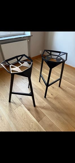 KONSTANTIN GRCIC FÖR MAGIS Stool One High H77 Black