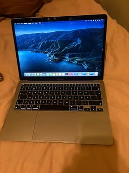 MacBook Air M1 (2020) – snabb & smidig