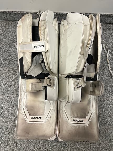 CCM Axis 2 ”35+2 vita med padskinz