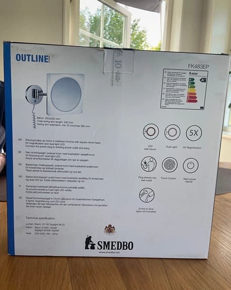 Smedbo Outline sminkspegel med belysning väggmonterad