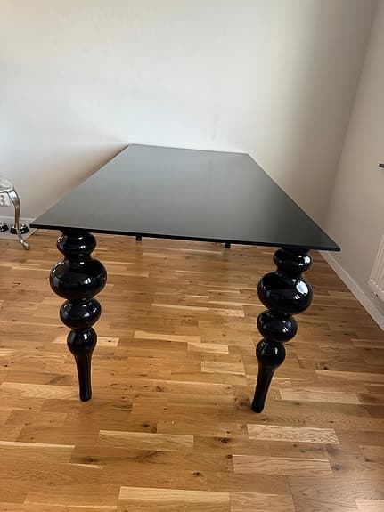 Matsalsbord