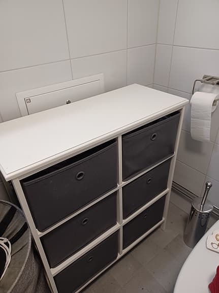 Skänk/byrå med tyglådor