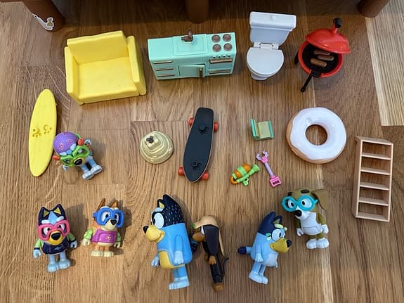 Bluey lekset hus med figurer och tillbehör