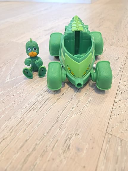 Pj Masks Gekko leksaksbil med figur grön plast