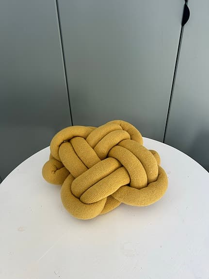 Designkudde Notknot
