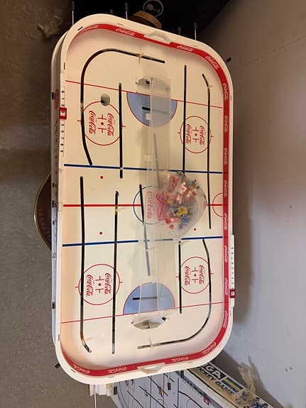 Klassiskt bordshockeyspel från STIGA – World Cup 1995 Coca-Cola edition