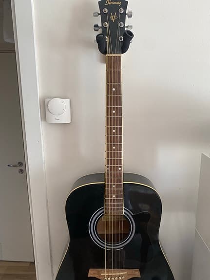 Ibanez V50NJP