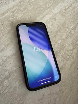 iPhone 13 rosa