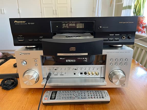Pioneer receiver  VSX-1015 + Pioneer CD PD-S507